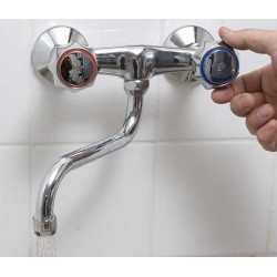 SOSTITUZIONE RUBINETTO PER LAVELLO A MURO  SMONTAGGIO, SMALTIMENTO E ISTALLAZIONE